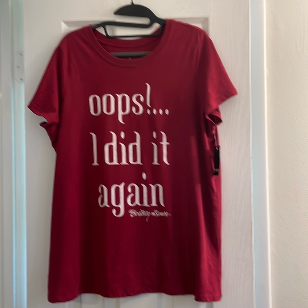 Torrid Shirt SZ 0X Oops I Did It Again Britney Spears Tee
